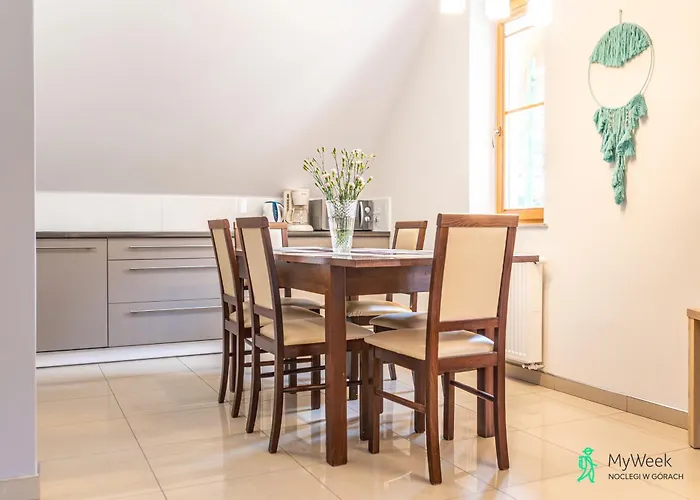 아파트 Przy Wyciagu, Myweek